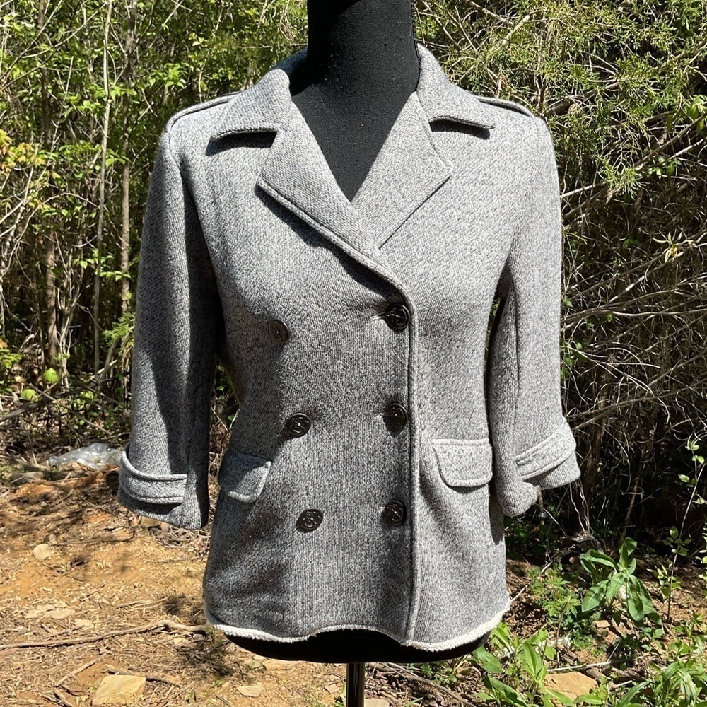 Cabi knit jacket. double breasted. size S.